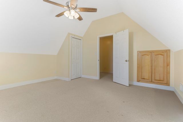 137 Stonehedge Drive, Inman, SC 29316