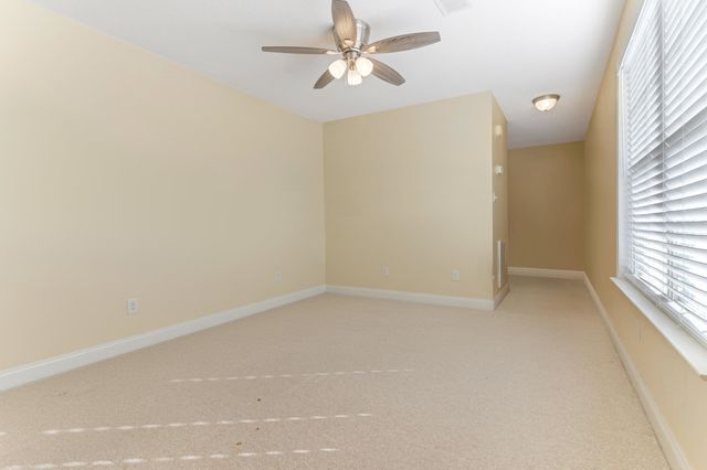 137 Stonehedge Drive, Inman, SC 29316