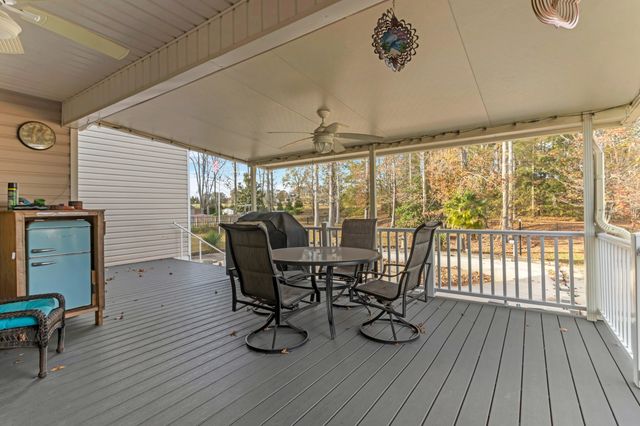 137 Stonehedge Drive, Inman, SC 29316