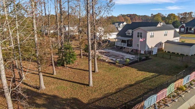 137 Stonehedge Drive, Inman, SC 29316