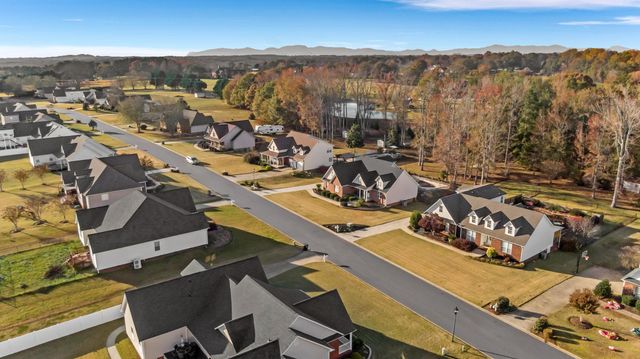 137 Stonehedge Drive, Inman, SC 29316