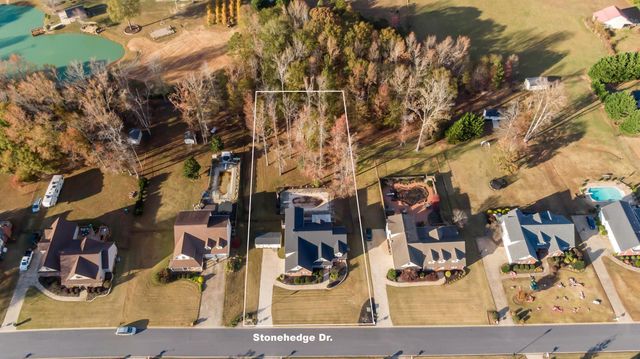 137 Stonehedge Drive, Inman, SC 29316