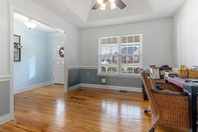 137 Stonehedge Drive, Inman, SC 29316