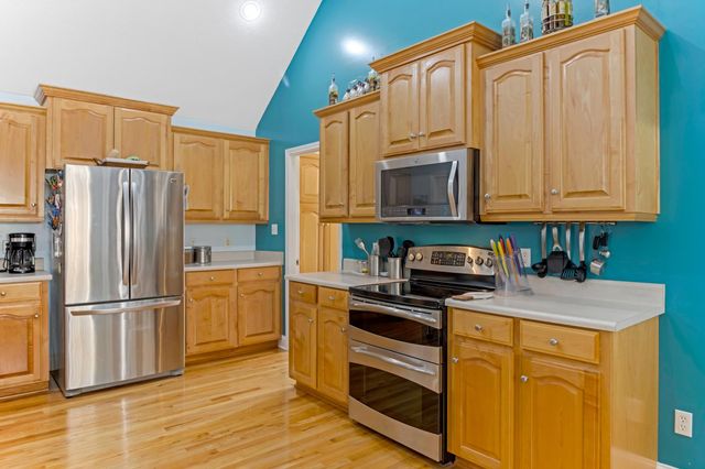 137 Stonehedge Drive, Inman, SC 29316