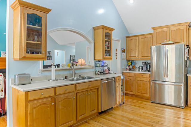 137 Stonehedge Drive, Inman, SC 29316