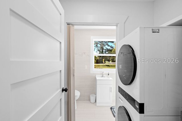 656 Broad River Blvd, Beaufort, SC 29906