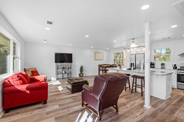 656 Broad River Blvd, Beaufort, SC 29906