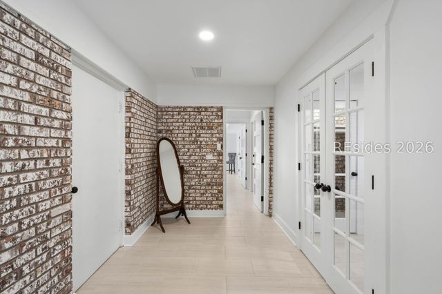 656 Broad River Blvd, Beaufort, SC 29906