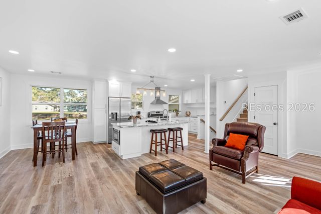 656 Broad River Blvd, Beaufort, SC 29906