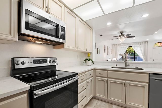 309 Rock Creek Way, Pleasant Hill, CA 94523