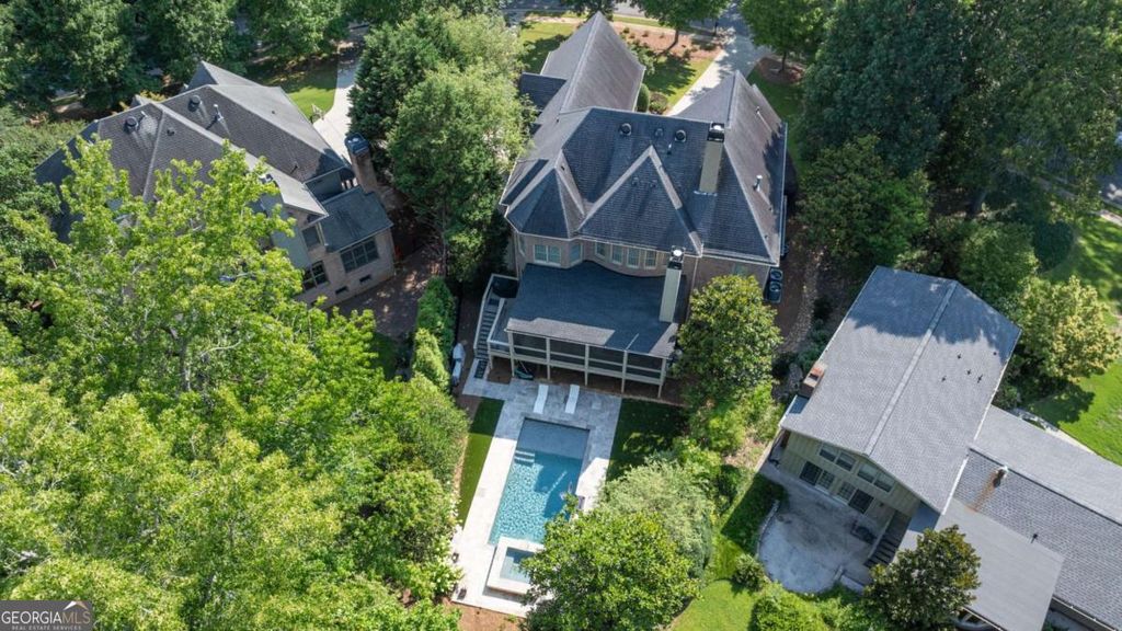 3283 Stratfield Drive NE, Brookhaven, GA 30319