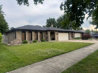 7737 Cashew Drive, Orland Park, IL 60462