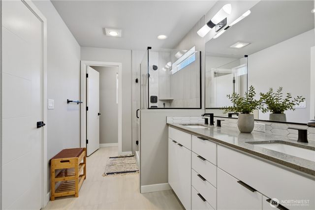 22615 69th Place W, Mountlake Terrace, WA 98043