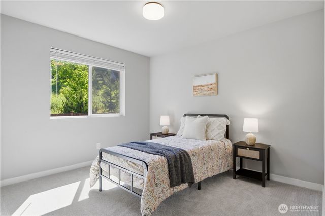 22615 69th Place W, Mountlake Terrace, WA 98043
