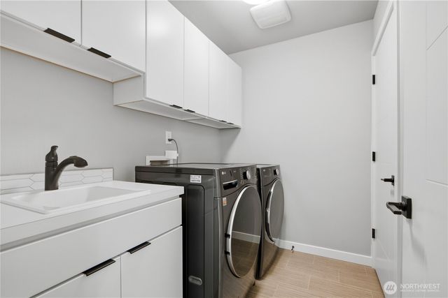 22615 69th Place W, Mountlake Terrace, WA 98043