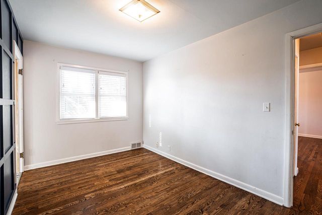 9825 W Concordia AVENUE, Milwaukee, WI 53222