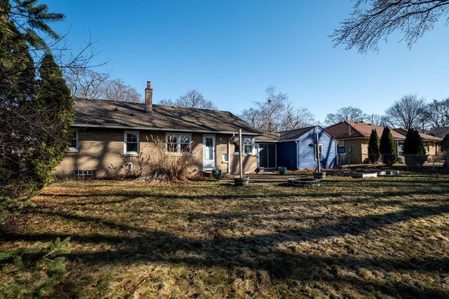 9825 W Concordia AVENUE, Milwaukee, WI 53222