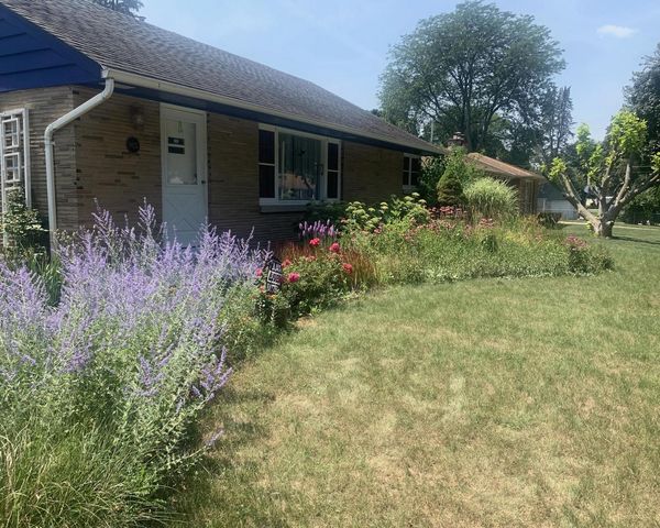 9825 W Concordia AVENUE, Milwaukee, WI 53222