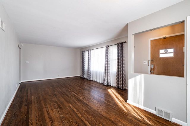 9825 W Concordia AVENUE, Milwaukee, WI 53222