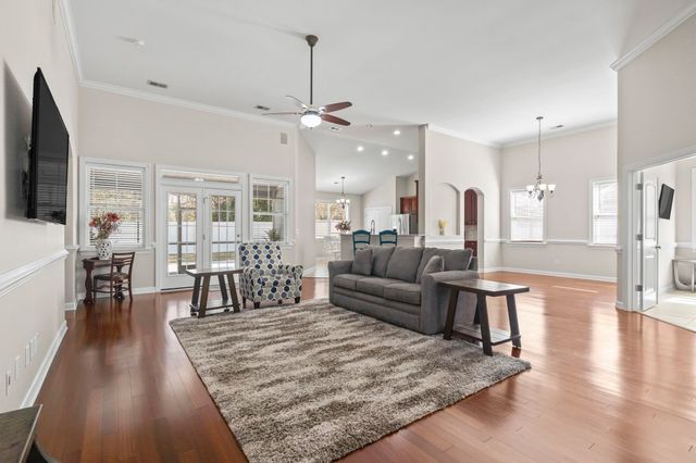 712 Tilly Pine Dr., Conway, SC 29526