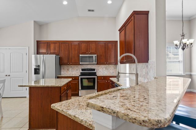 712 Tilly Pine Dr., Conway, SC 29526