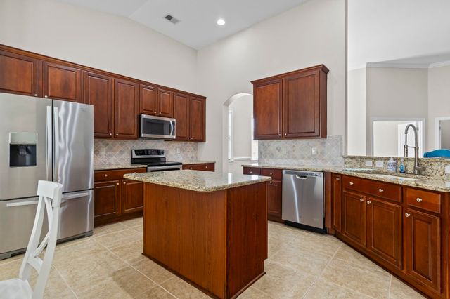 712 Tilly Pine Dr., Conway, SC 29526