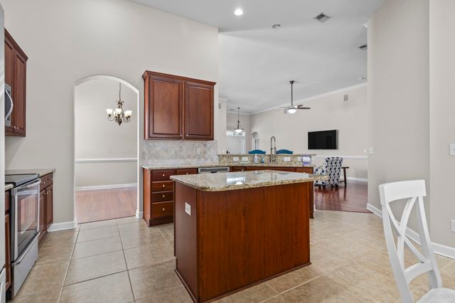 712 Tilly Pine Dr., Conway, SC 29526