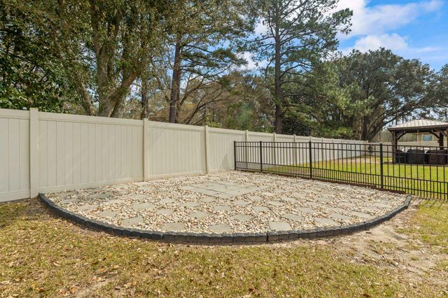 712 Tilly Pine Dr., Conway, SC 29526