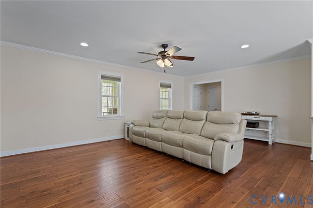 3415 Three Chopt Rd, Gum Spring, VA 23065