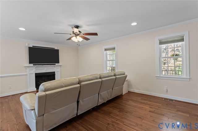 3415 Three Chopt Rd, Gum Spring, VA 23065