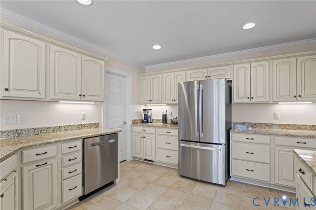3415 Three Chopt Rd, Gum Spring, VA 23065