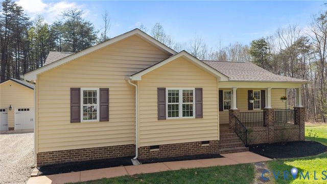 3415 Three Chopt Rd, Gum Spring, VA 23065