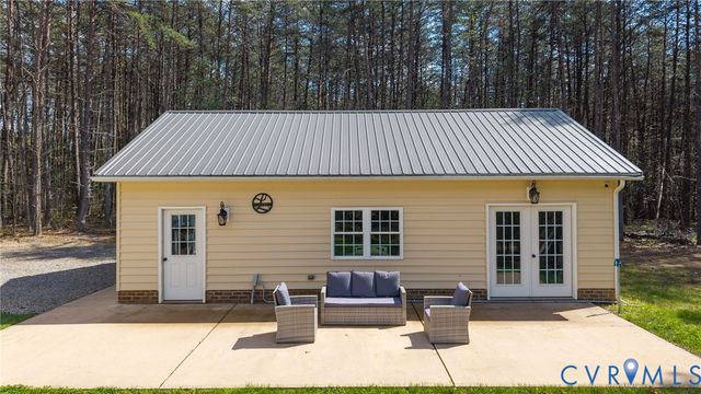 3415 Three Chopt Rd, Gum Spring, VA 23065