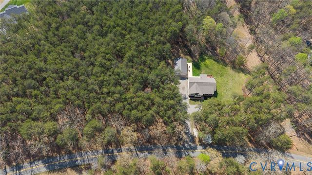 3415 Three Chopt Rd, Gum Spring, VA 23065