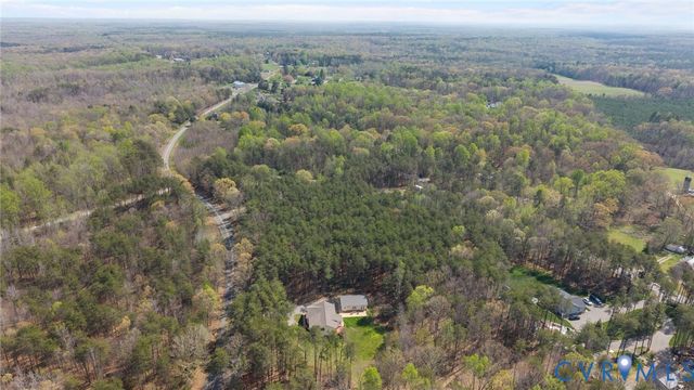 3415 Three Chopt Rd, Gum Spring, VA 23065