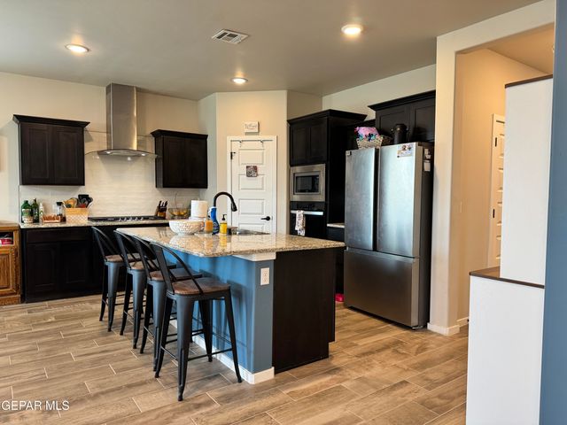 119 ESTHER Trail, Sunland Park, NM 88008