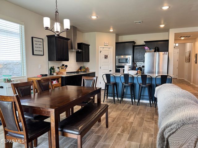 119 ESTHER Trail, Sunland Park, NM 88008