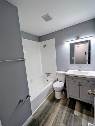 962 Harrogate Court, Forest Park, OH 45240