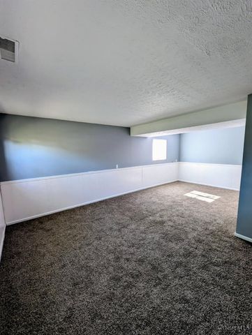 962 Harrogate Court, Forest Park, OH 45240