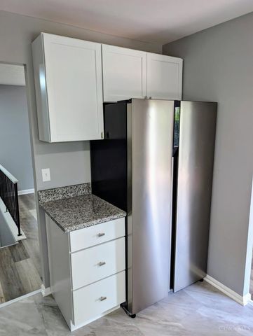 962 Harrogate Court, Forest Park, OH 45240