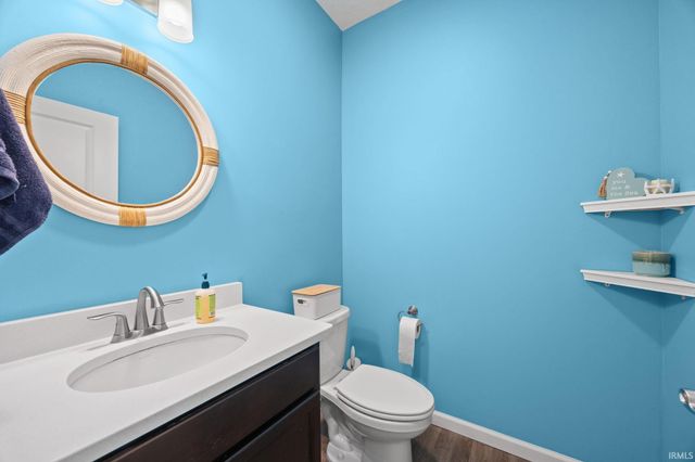 6442 Shale Crescent Drive, West Lafayette, IN 47906