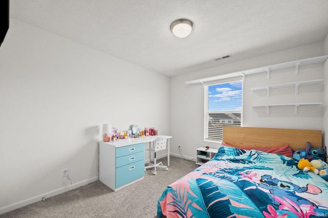 6442 Shale Crescent Drive, West Lafayette, IN 47906