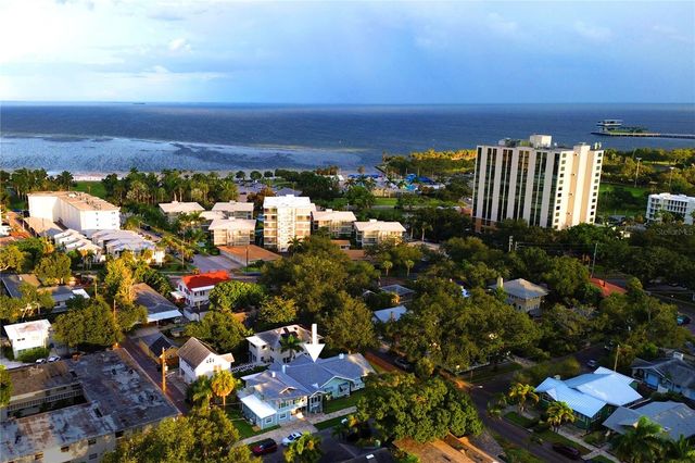 1121 CHERRY STREET NE, St Petersburg, FL 33701