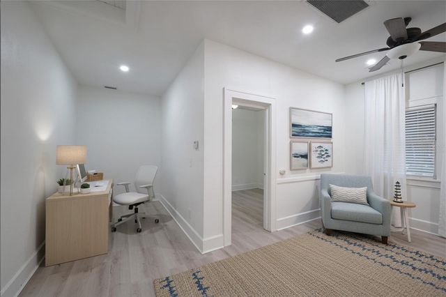 1121 CHERRY STREET NE, St Petersburg, FL 33701