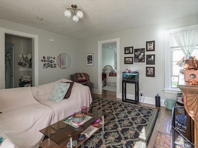 174 Mariner Street, Buffalo, NY 14201