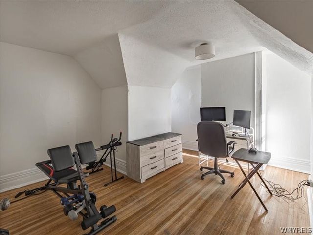174 Mariner Street, Buffalo, NY 14201