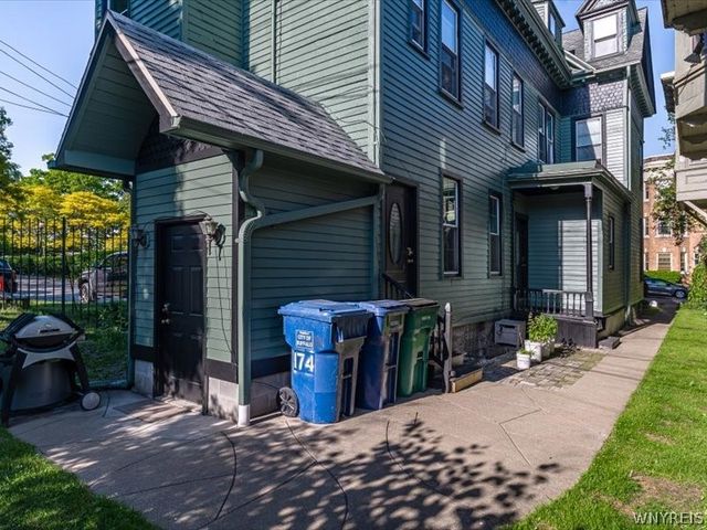 174 Mariner Street, Buffalo, NY 14201