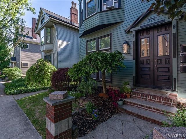 174 Mariner Street, Buffalo, NY 14201