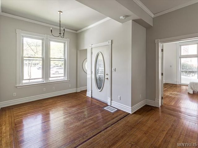 174 Mariner Street, Buffalo, NY 14201