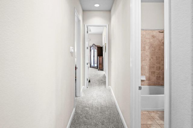 8252 Ashcrest Ln, Fair Oaks, CA 95628